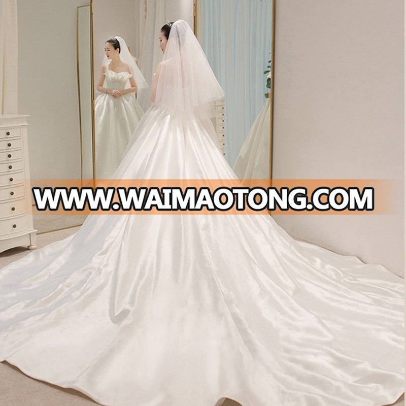 Simple designed white satin sweetheart sleeveless wedding dresses